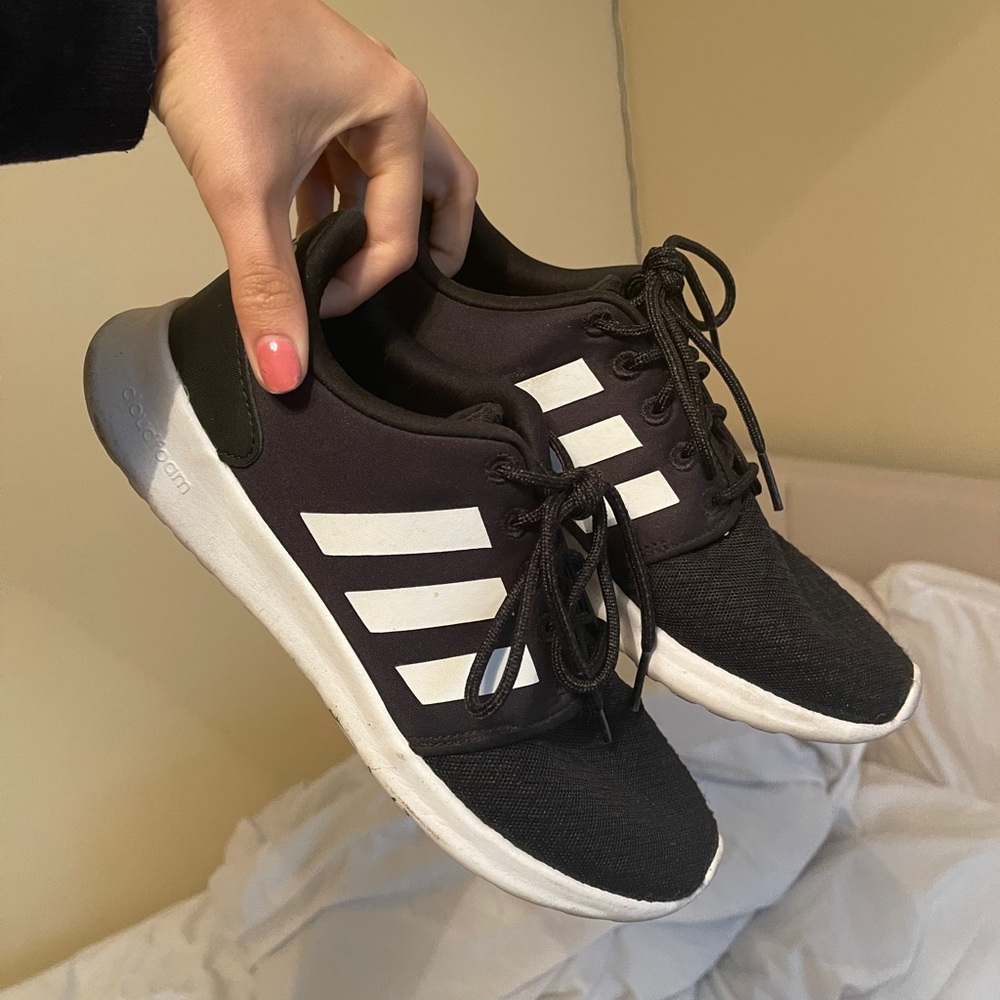 adidas cloudfoam qt racer sneakers